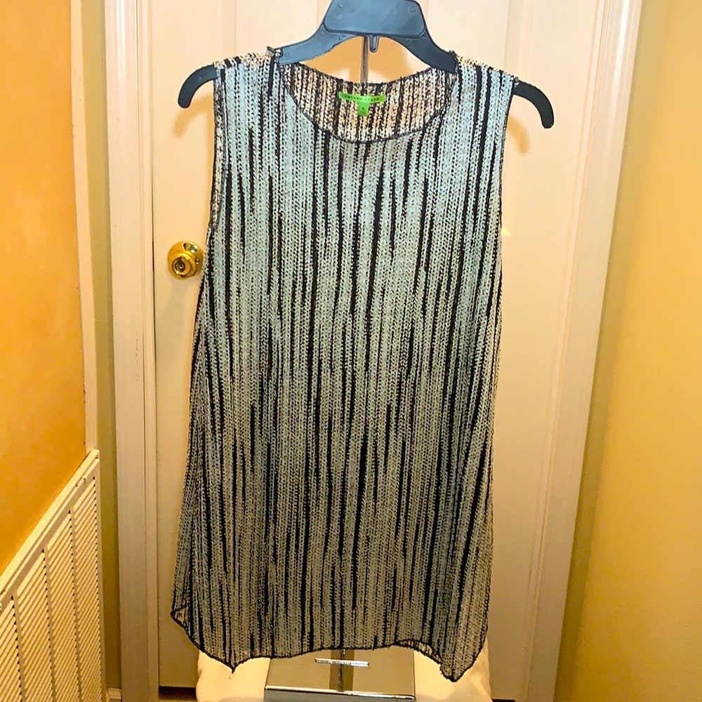 Trisha Tyler sleeveless black/grey/white long top
